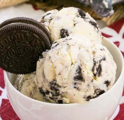 oreo custard ice cream